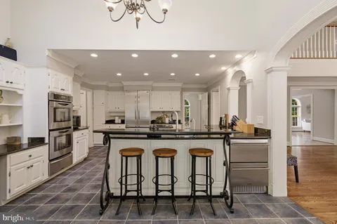 $1,795,000 | 13822 Lakeside Drive, Clarksville, MD 21029