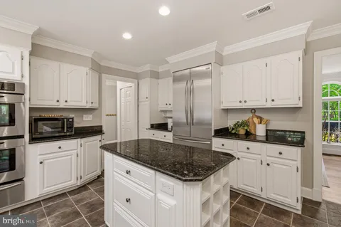 $1,795,000 | 13822 Lakeside Drive, Clarksville, MD 21029