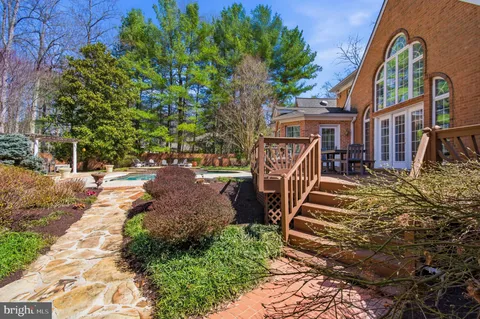 $1,795,000 | 13822 Lakeside Drive, Clarksville, MD 21029