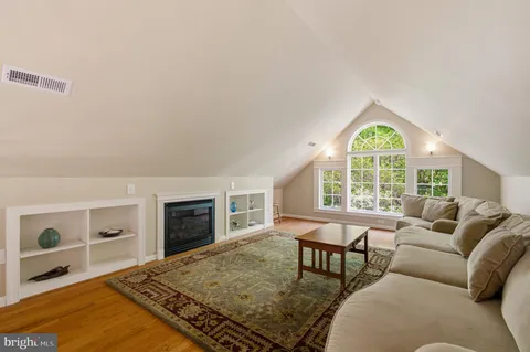 $1,795,000 | 13822 Lakeside Drive, Clarksville, MD 21029