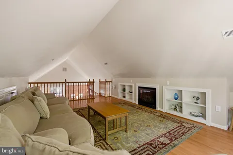 $1,795,000 | 13822 Lakeside Drive, Clarksville, MD 21029