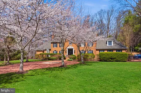 $1,795,000 | 13822 Lakeside Drive, Clarksville, MD 21029