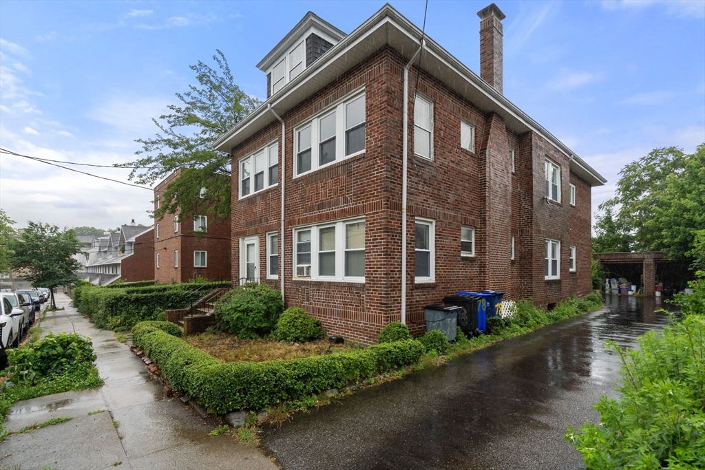 78 Euston Road, Unit 1 Boston, MA 02135 - Photo 23 of 26