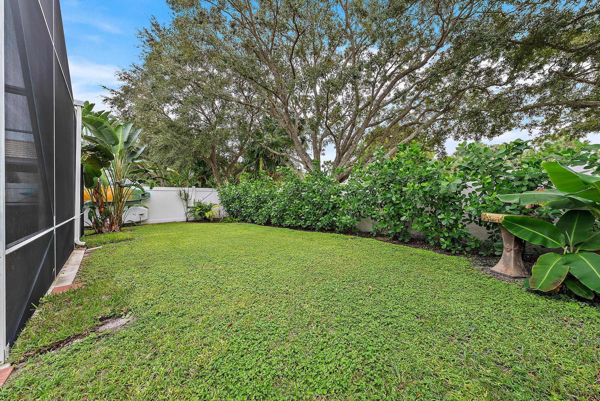 112 Spoonbill Court Jupiter, FL 33458 - Photo 23 of 28 Backyard