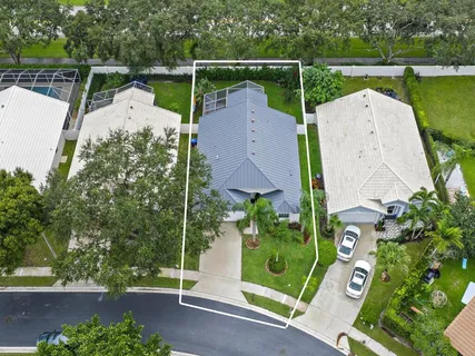 an aerial view of a house having outdoor space