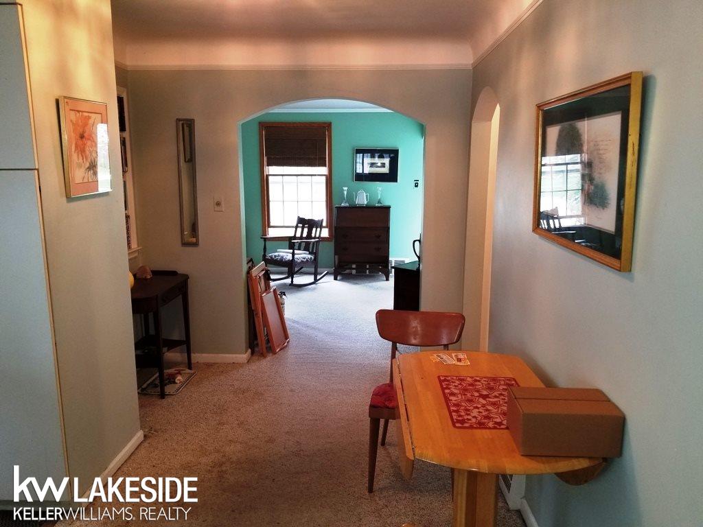2157 Dorchester Road Birmingham, MI 48009 - Photo 15 of 30 31380854-17.JPG