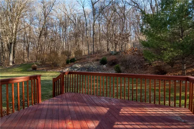 $559,000 | 68 Wyassup Road, North Stonington, CT 06359