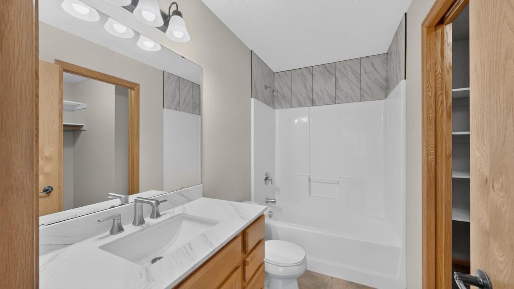 3909 46 Avenue Northwest Rochester, MN 55901 - Photo 25 of 36