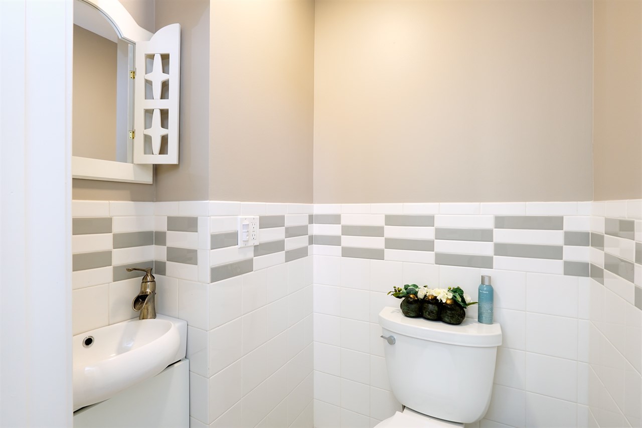 33 Washington Street, Unit A Exeter, NH 03833 - Photo 14 of 24 Gallery Image 14