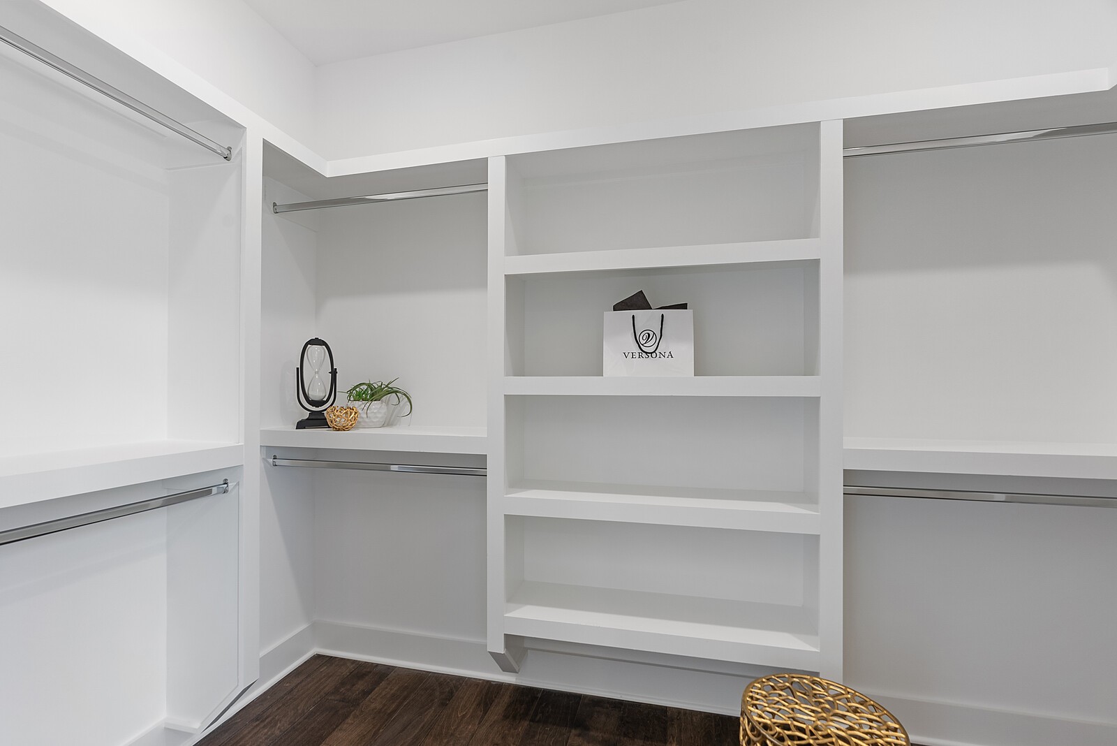 4462 Corbin Sneed Road Springfield, TN 37172 - Photo 13 of 22 a view of cabinets and wooden floor