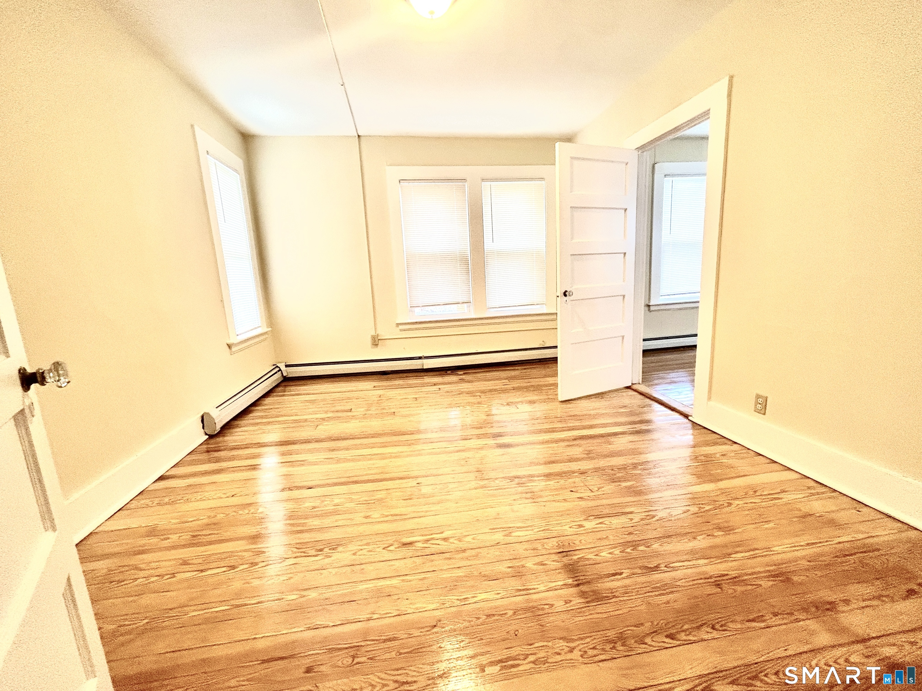 1019 West Main Street, Unit 2R Waterbury, CT 06708 - Photo 8 of 14