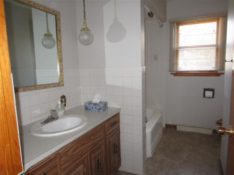 1183 Hampden Road Muskegon, MI 49441 - Photo 8 of 15 Additional Photo