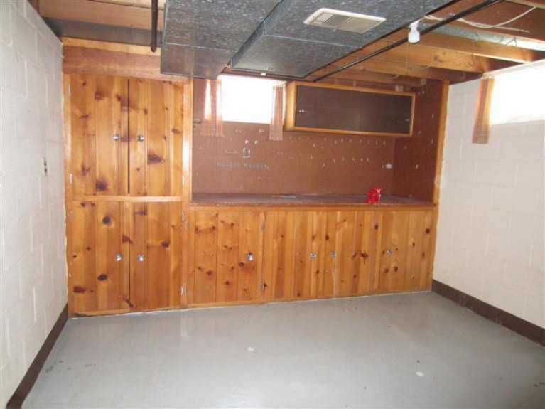 1183 Hampden Road Muskegon, MI 49441 - Photo 10 of 15 Additional Photo