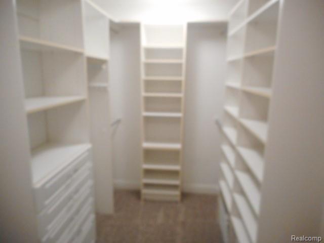 653 Langley Road Rochester Hills, MI 48309 - Photo 40 of 75