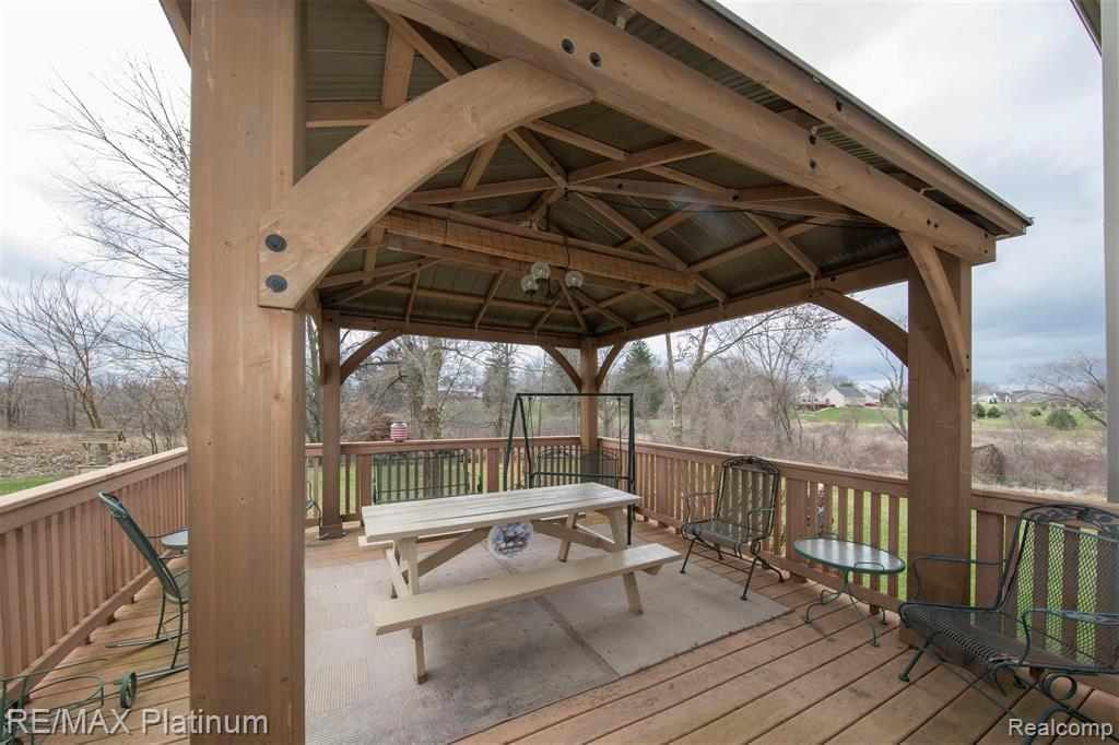 2500 Ridgewood Drive Howell, MI 48843 - Photo 26 of 31