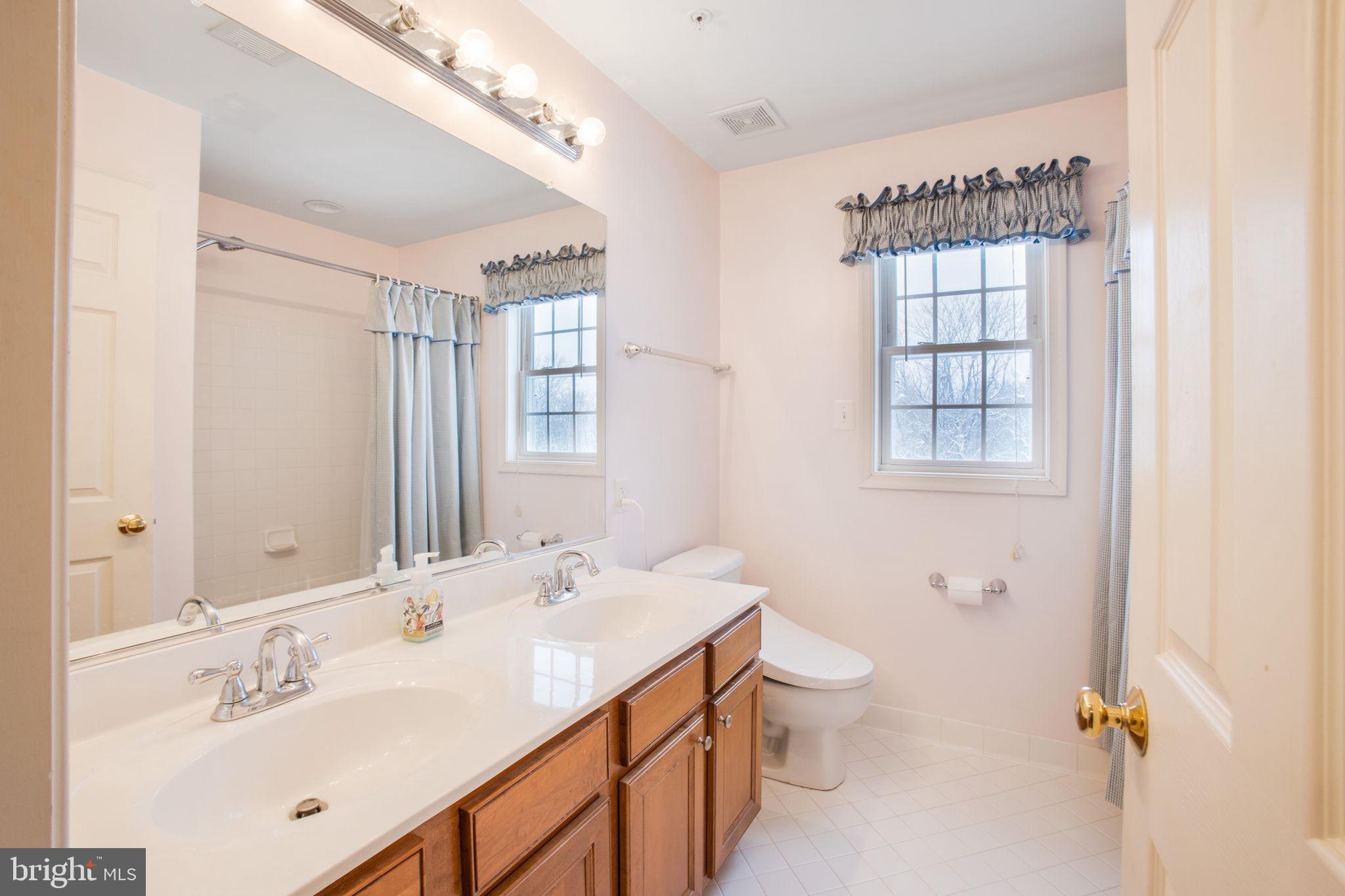 14526 Fairdale Road Silver Spring, MD 20905 - Photo 55 of 87 Gallery Image 55