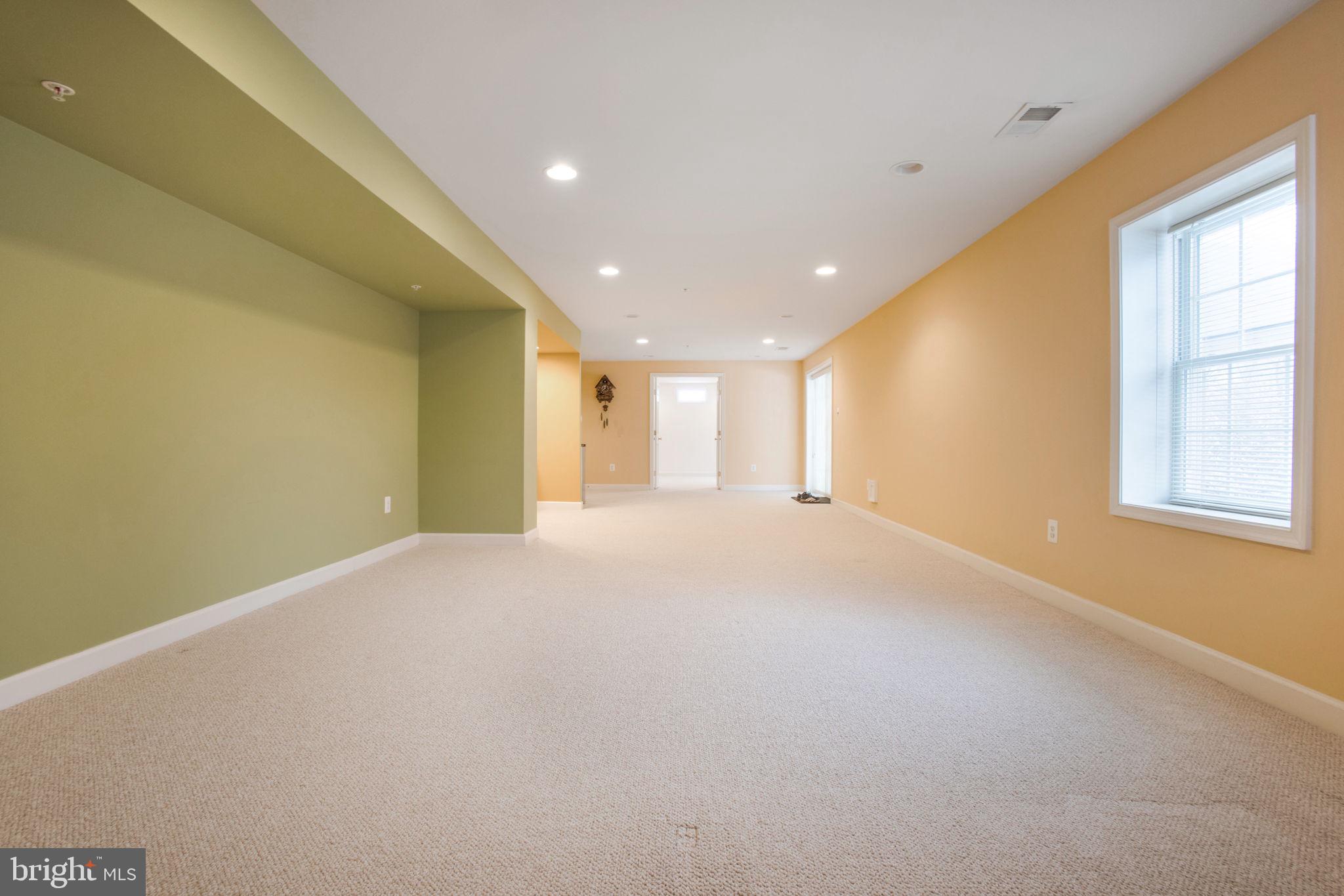 14526 Fairdale Road Silver Spring, MD 20905 - Photo 65 of 87 Gallery Image 65