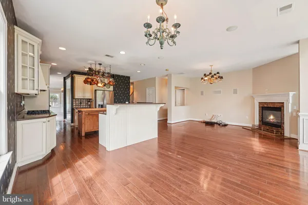 $529,900 | 5 Nottingham Lane, Easton, PA 18045