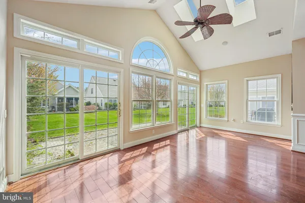 $529,900 | 5 Nottingham Lane, Easton, PA 18045