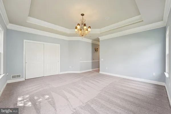 $529,900 | 5 Nottingham Lane, Easton, PA 18045