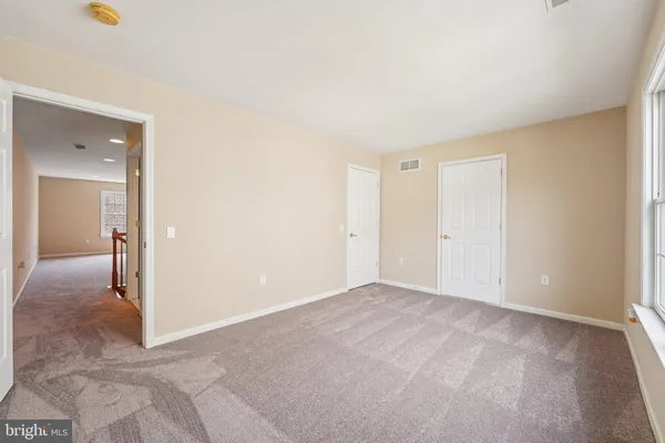 $529,900 | 5 Nottingham Lane, Easton, PA 18045