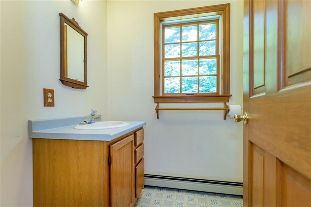 476 Upper Round Pond Road Bristol, ME 04564 - Photo 17 of 35 Photo
