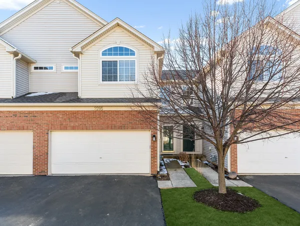 $3,000 | 2295 Stoughton Drive, Aurora, IL 60502