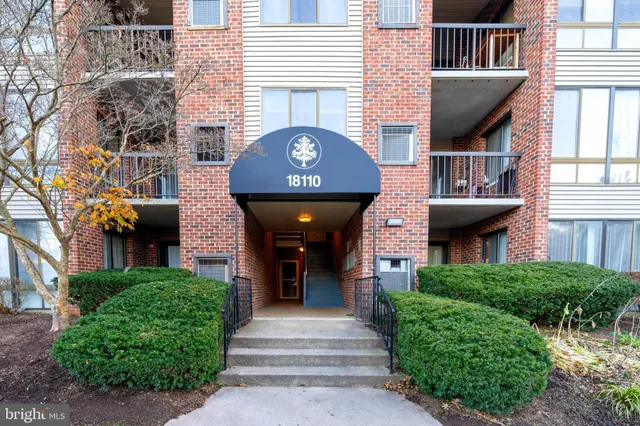 $1,600 | 18110 Chalet Drive, Unit 301, Germantown, MD 20874