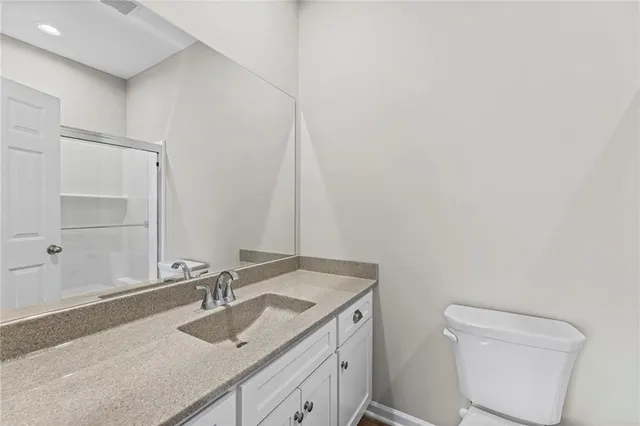 $216,900 | 832 East Hamblin Street, Ottawa, KS 66067