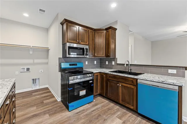 $216,900 | 832 East Hamblin Street, Ottawa, KS 66067