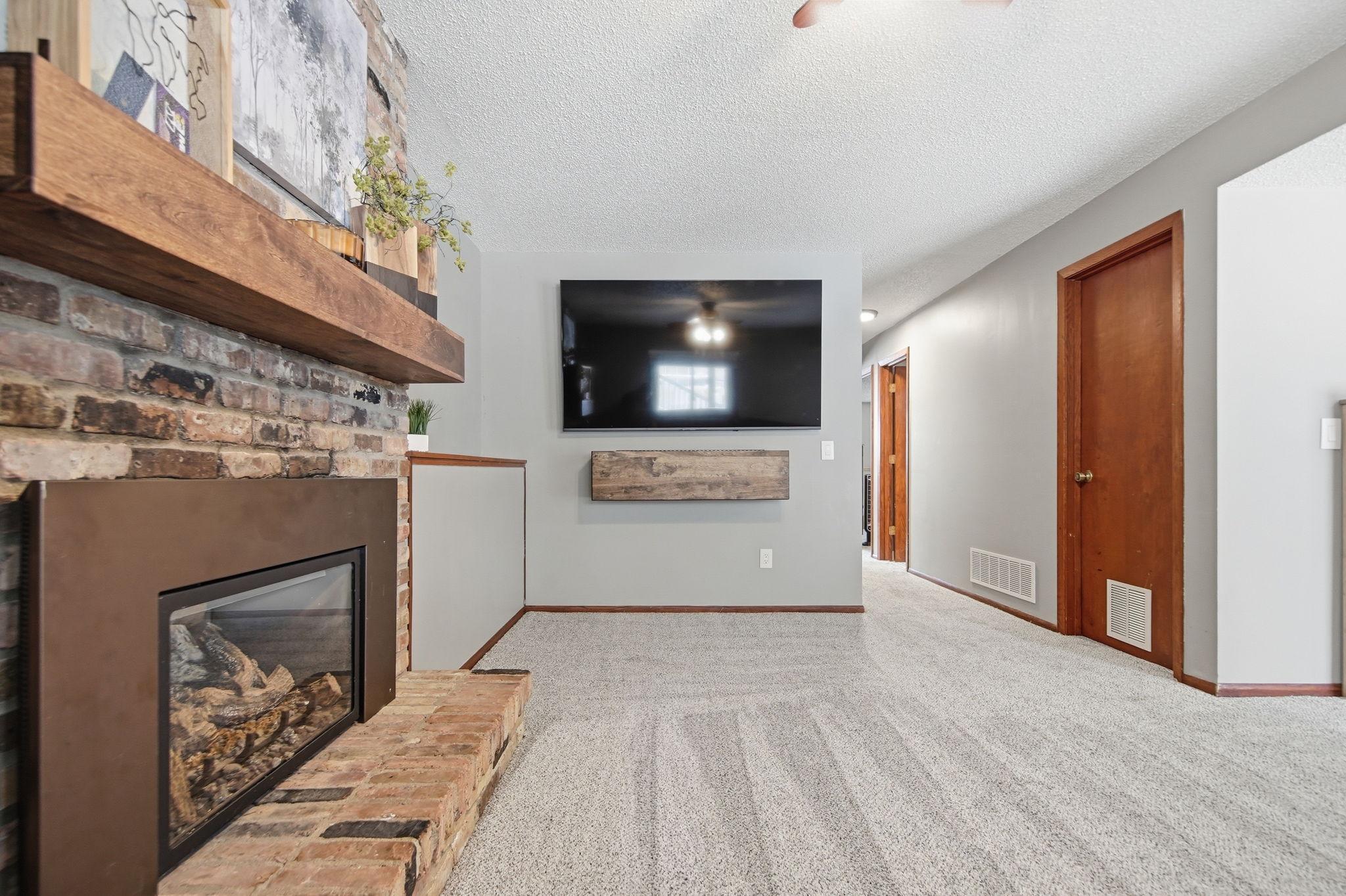 1955 Timber Wolf Trail South Eagan, MN 55122 - Photo 29 of 38