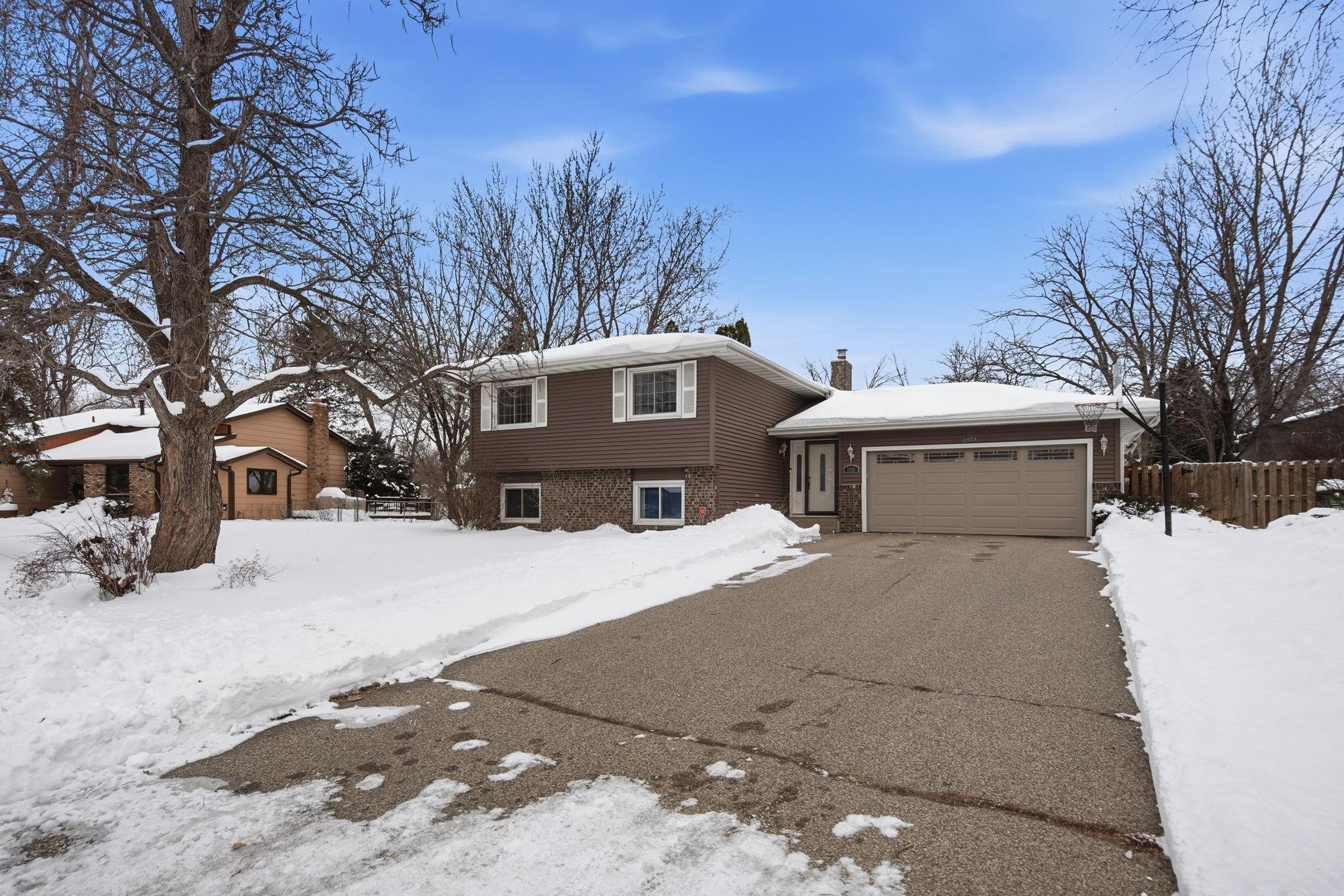 1955 Timber Wolf Trail South Eagan, MN 55122 - Photo 37 of 38