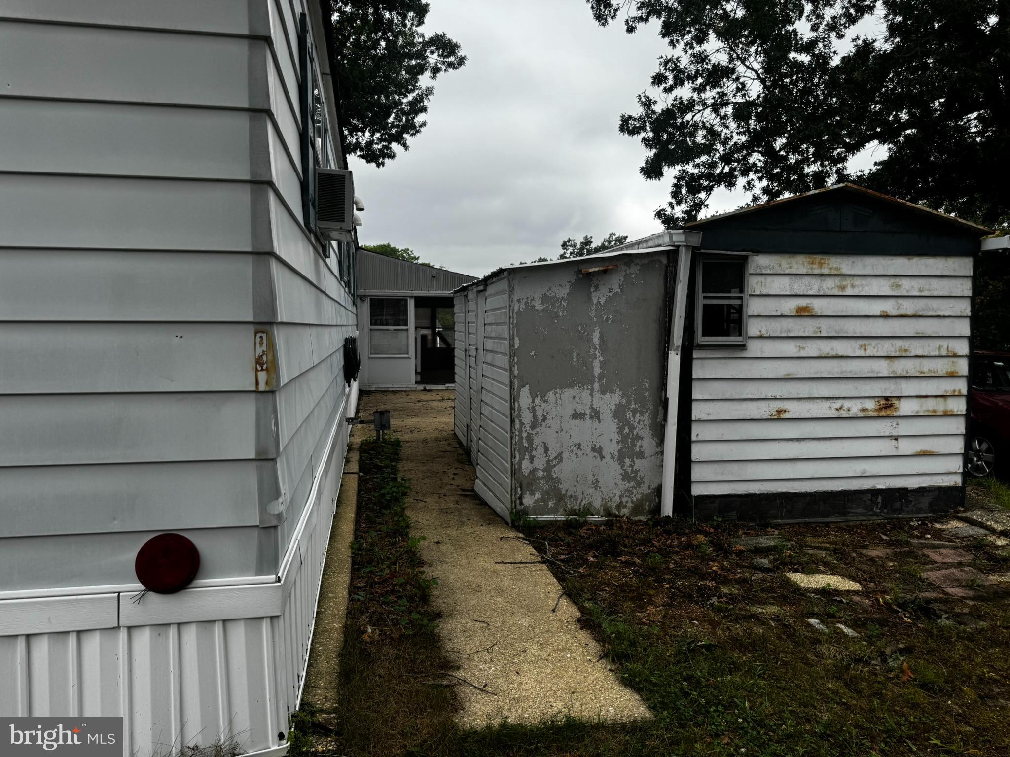 100 Roberts Road Toms River, NJ 08755 - Photo 18 of 20 Rear view
