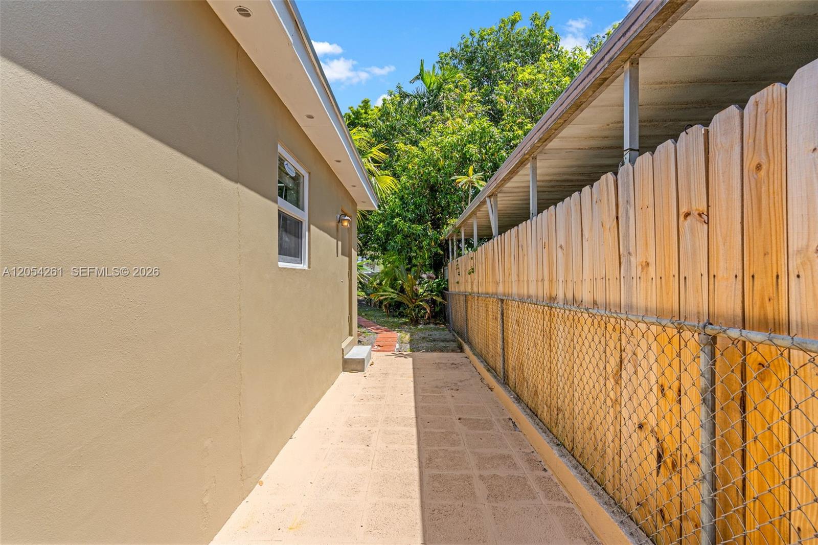 766 East 36th Street Hialeah, FL 33013 - Photo 32 of 50