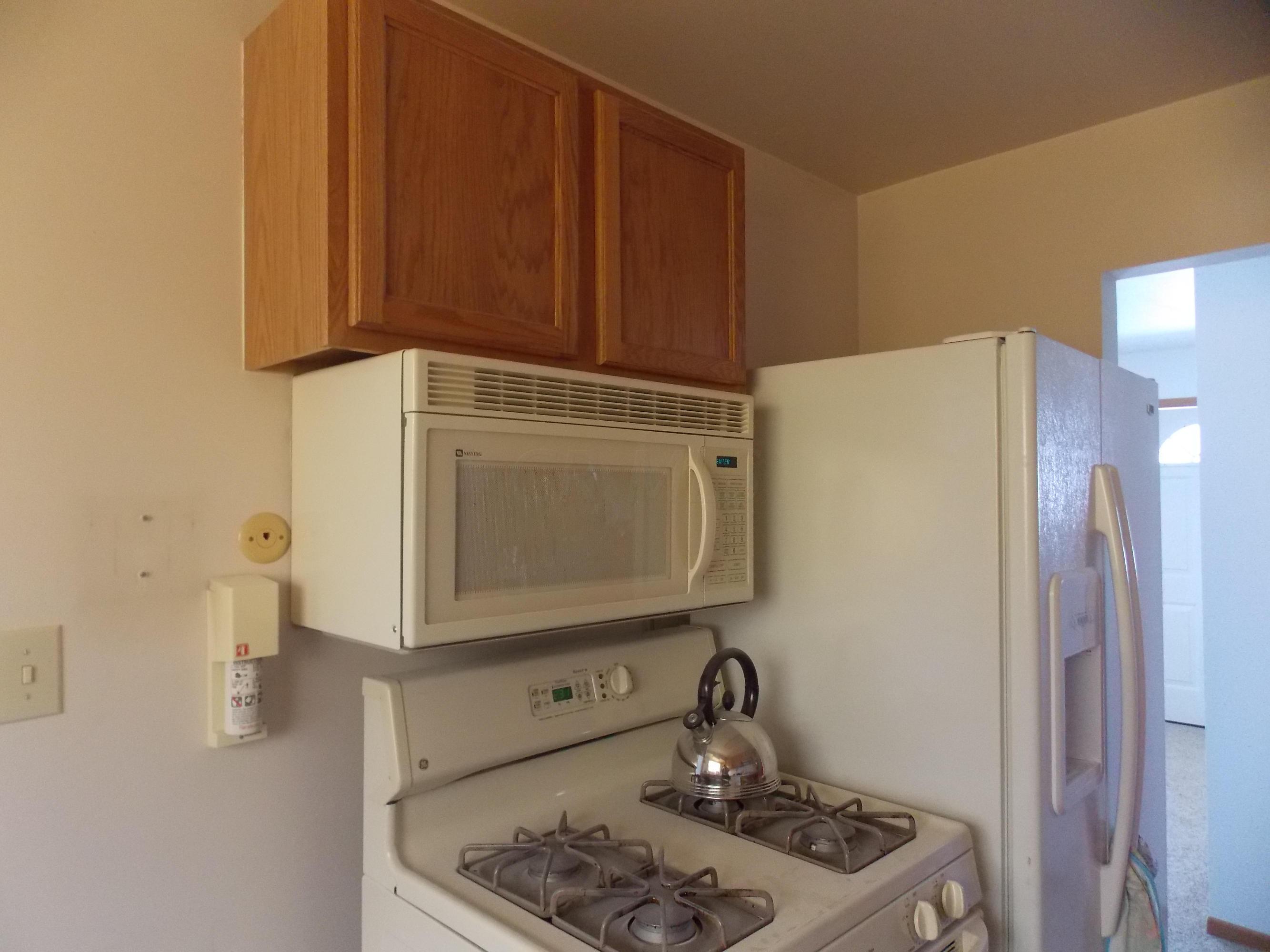 2114 Rochelle Place Columbus, OH 43232 - Photo 9 of 14 Gallery Image 9