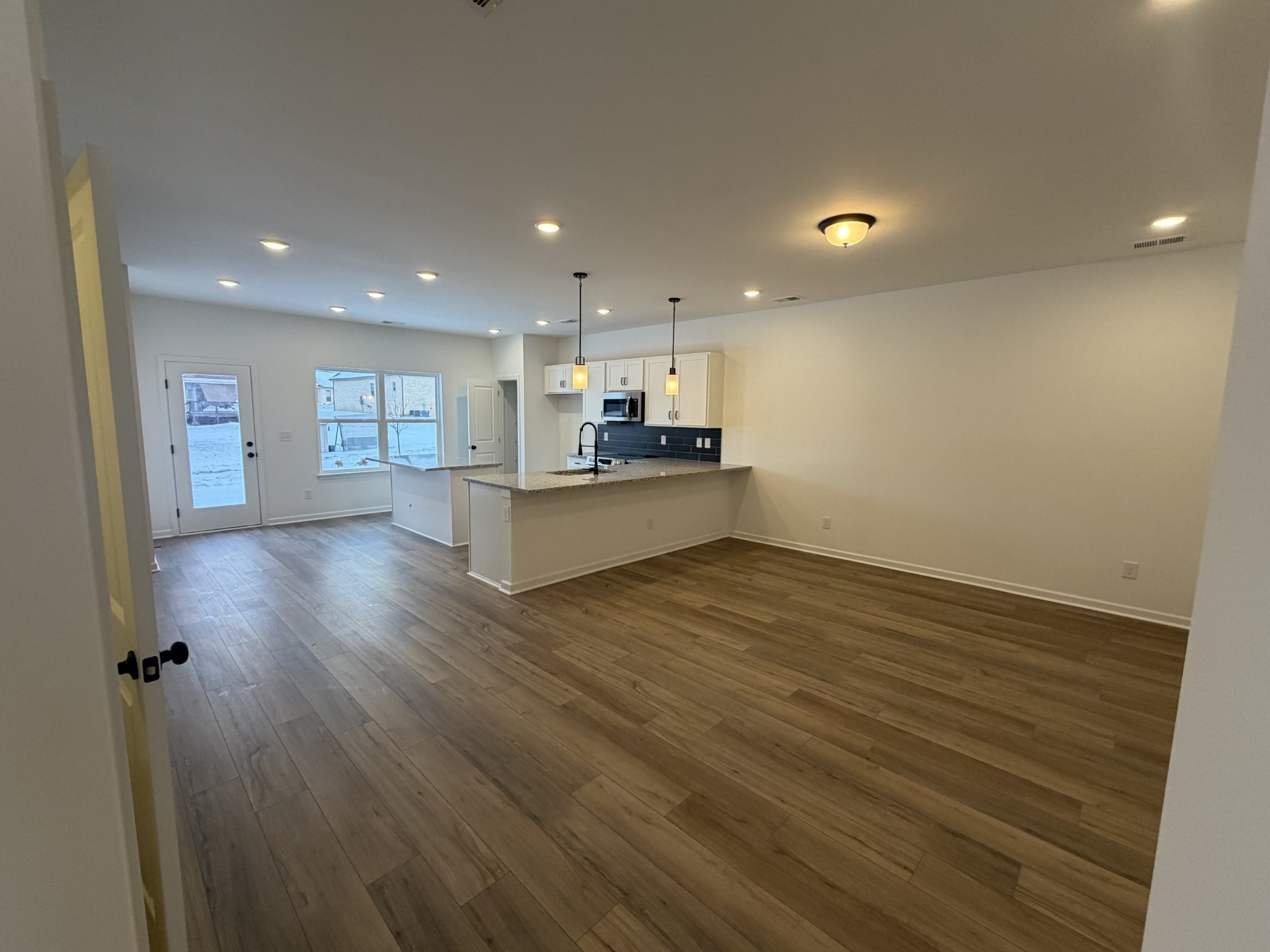 109 Yarrow Loop Clarksville, TN 37043 - Photo 4 of 27