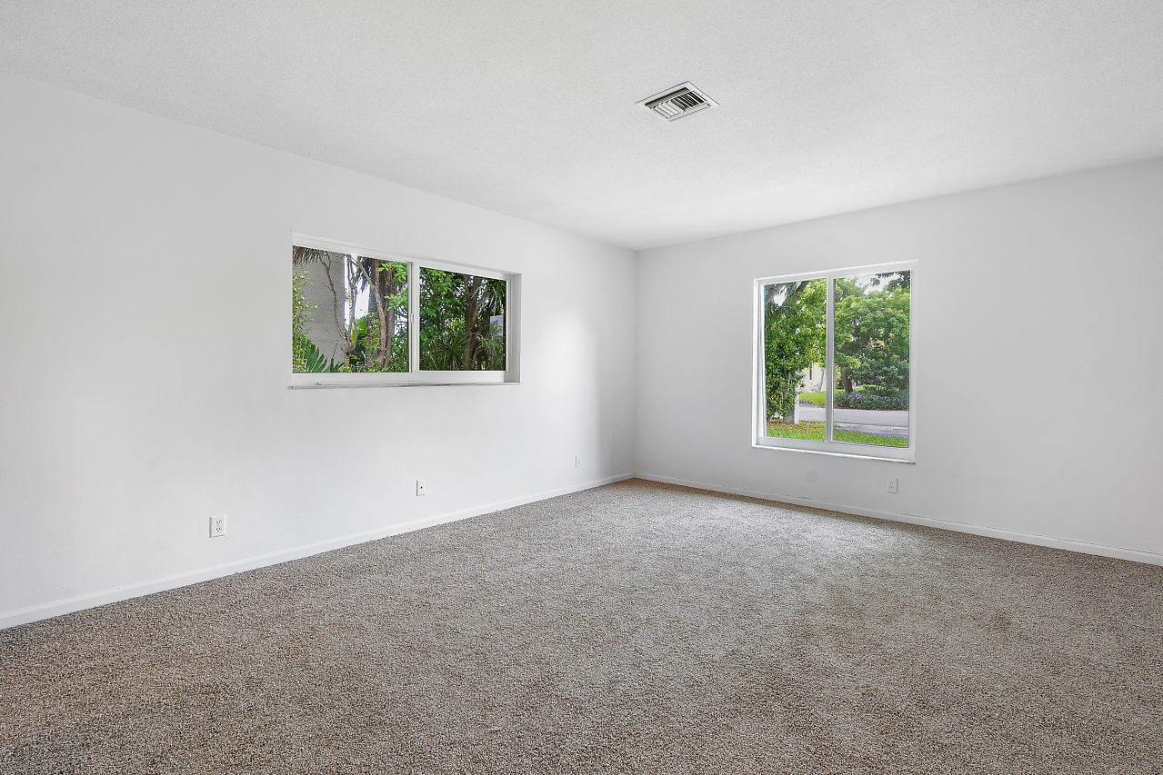 867 Sevilla Drive Boca Raton, FL 33432 - Photo 13 of 29 5