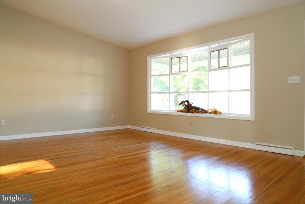 1948 Split Rock Road Lancaster, PA 17601 - Photo 4 of 24 Gallery Image 4