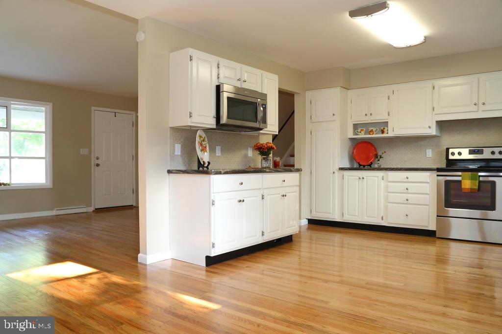 1948 Split Rock Road Lancaster, PA 17601 - Photo 5 of 24 Gallery Image 5