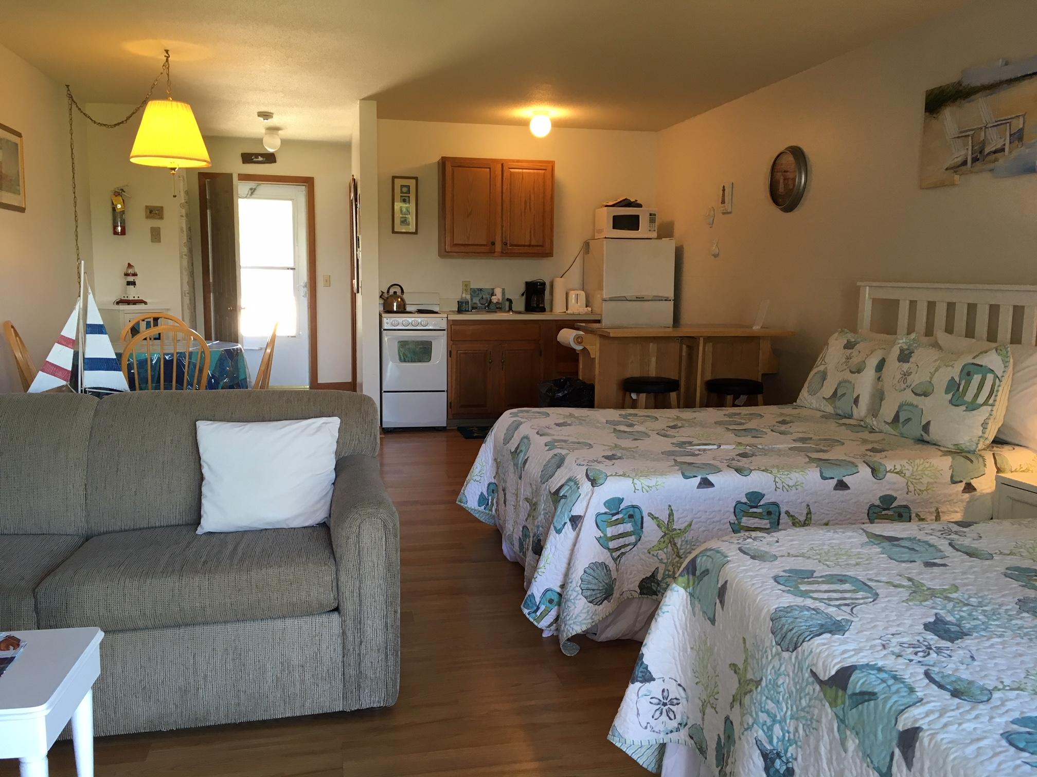 132 Shore Road, Unit 41 Truro, MA 02666 - Photo 5 of 15 IMG_3292