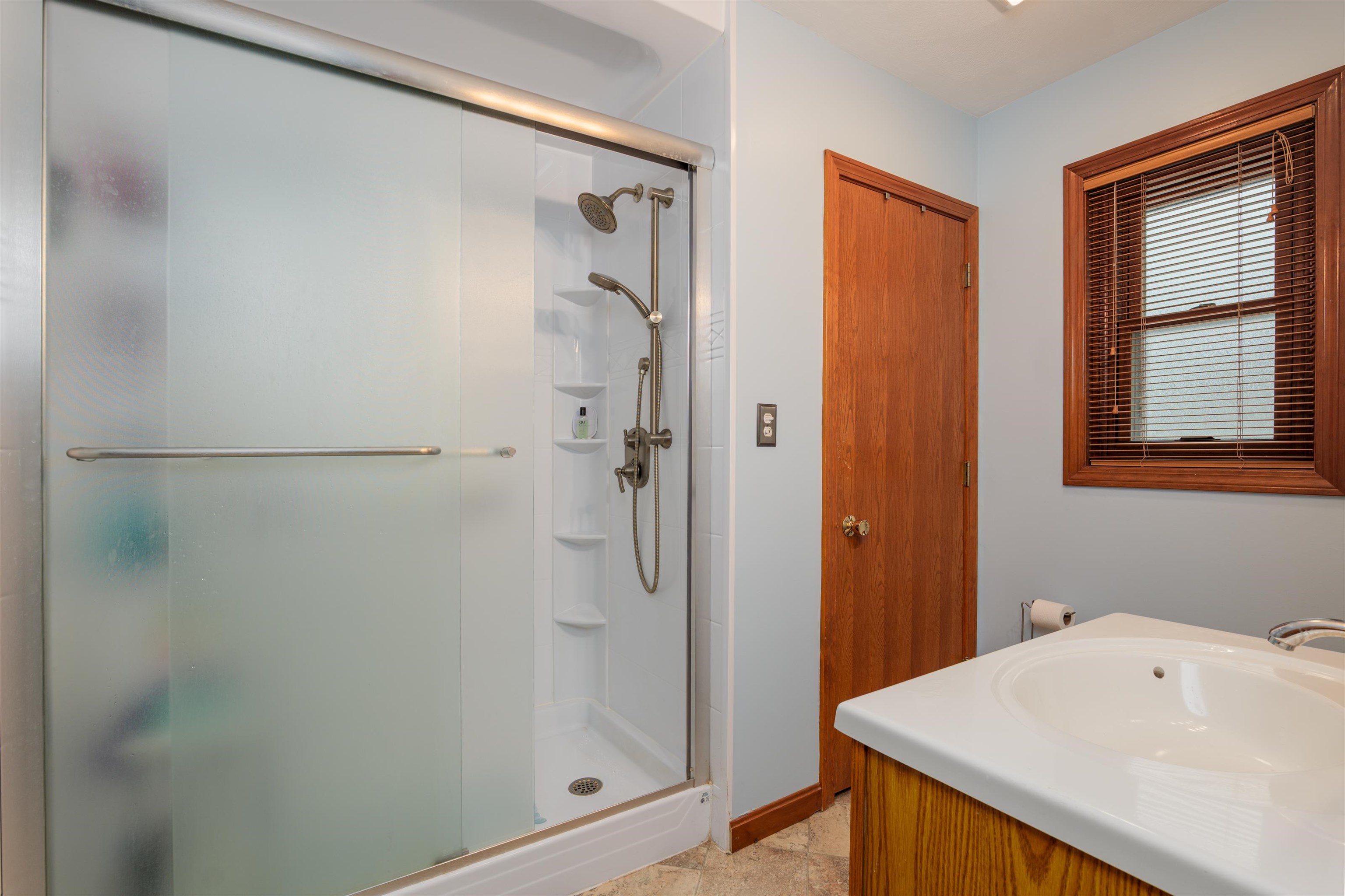 65 Pelham Road Salem, NH 03079 - Photo 20 of 44