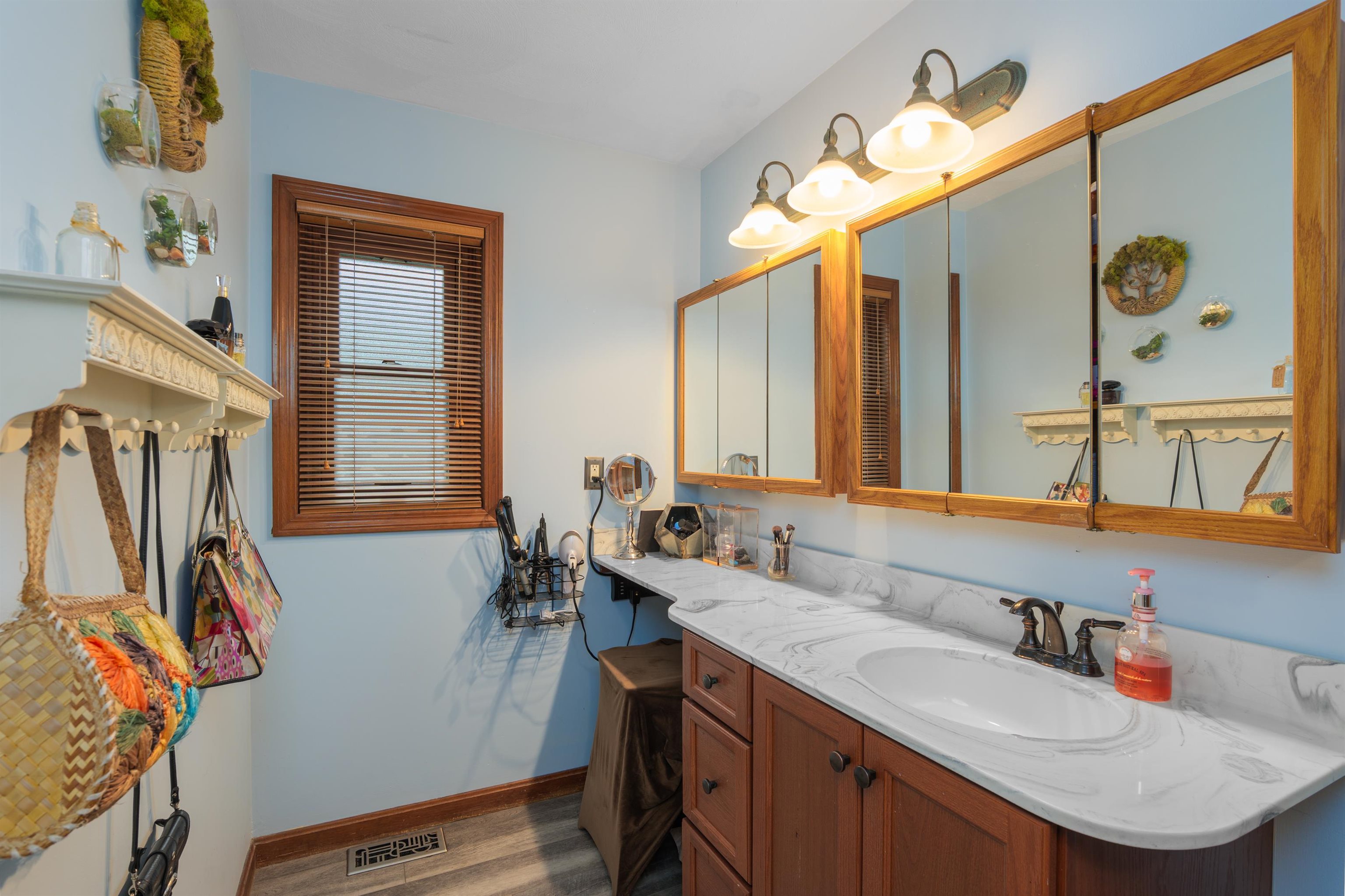 65 Pelham Road Salem, NH 03079 - Photo 21 of 44