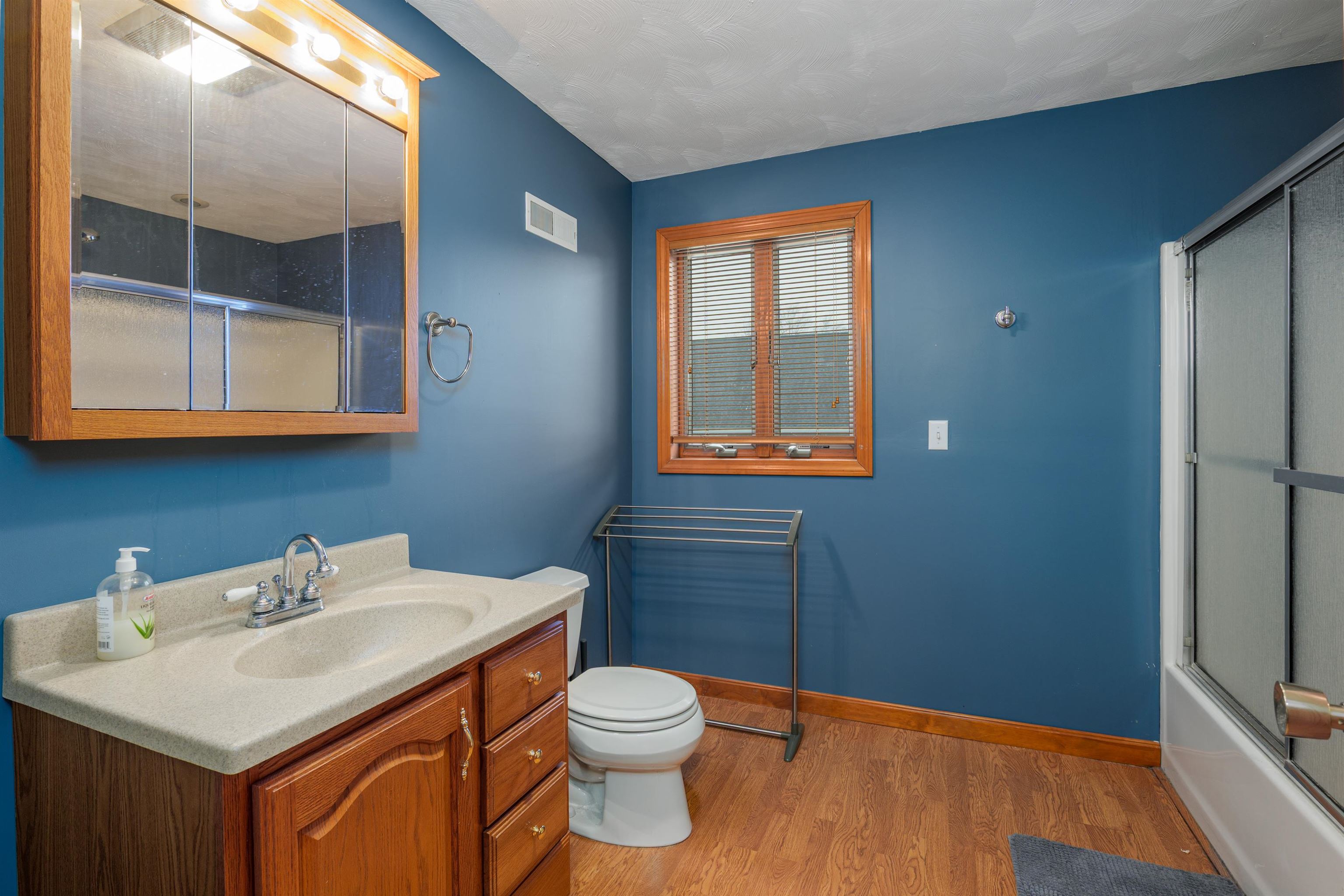 65 Pelham Road Salem, NH 03079 - Photo 23 of 44