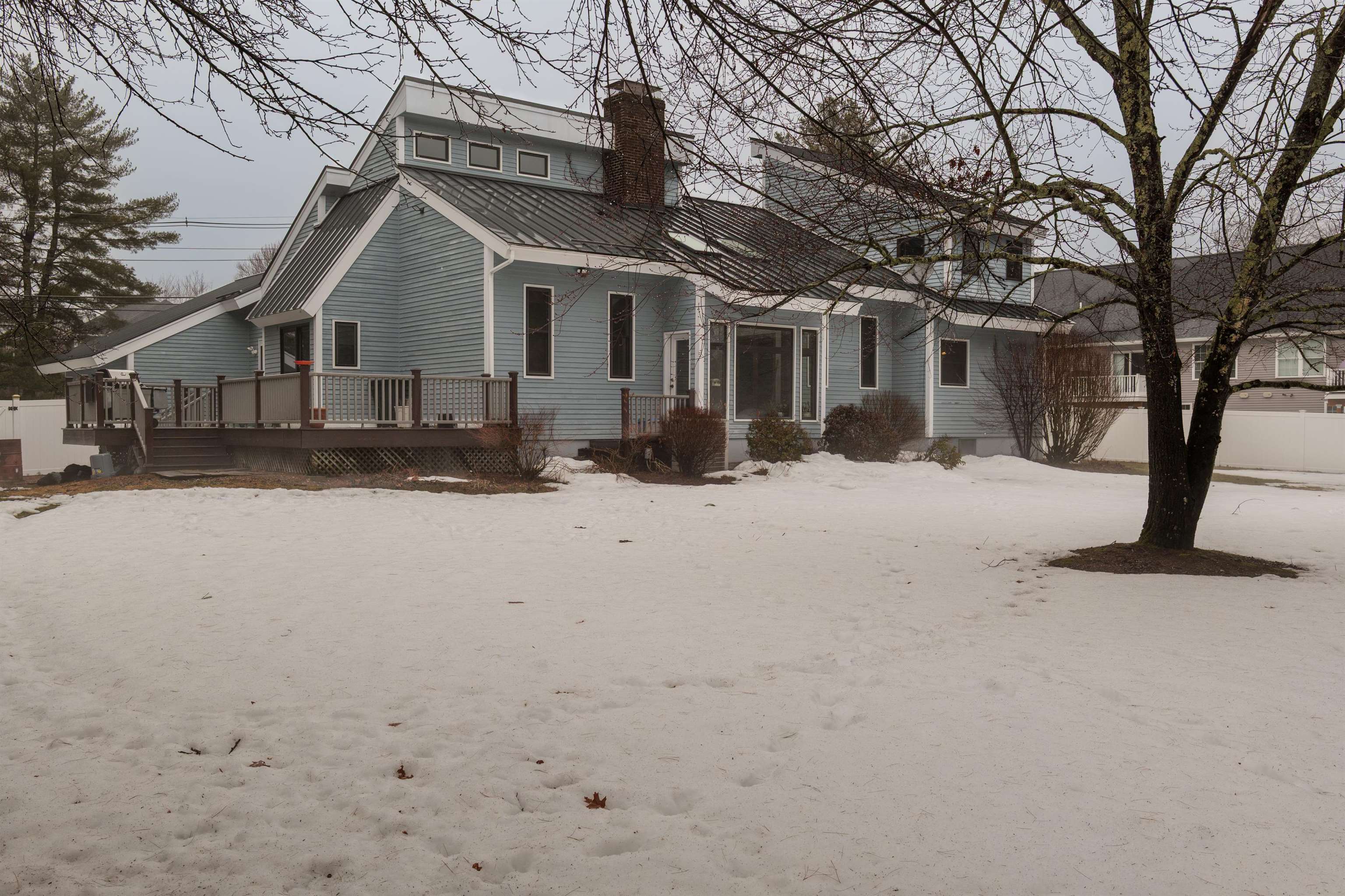 65 Pelham Road Salem, NH 03079 - Photo 31 of 44