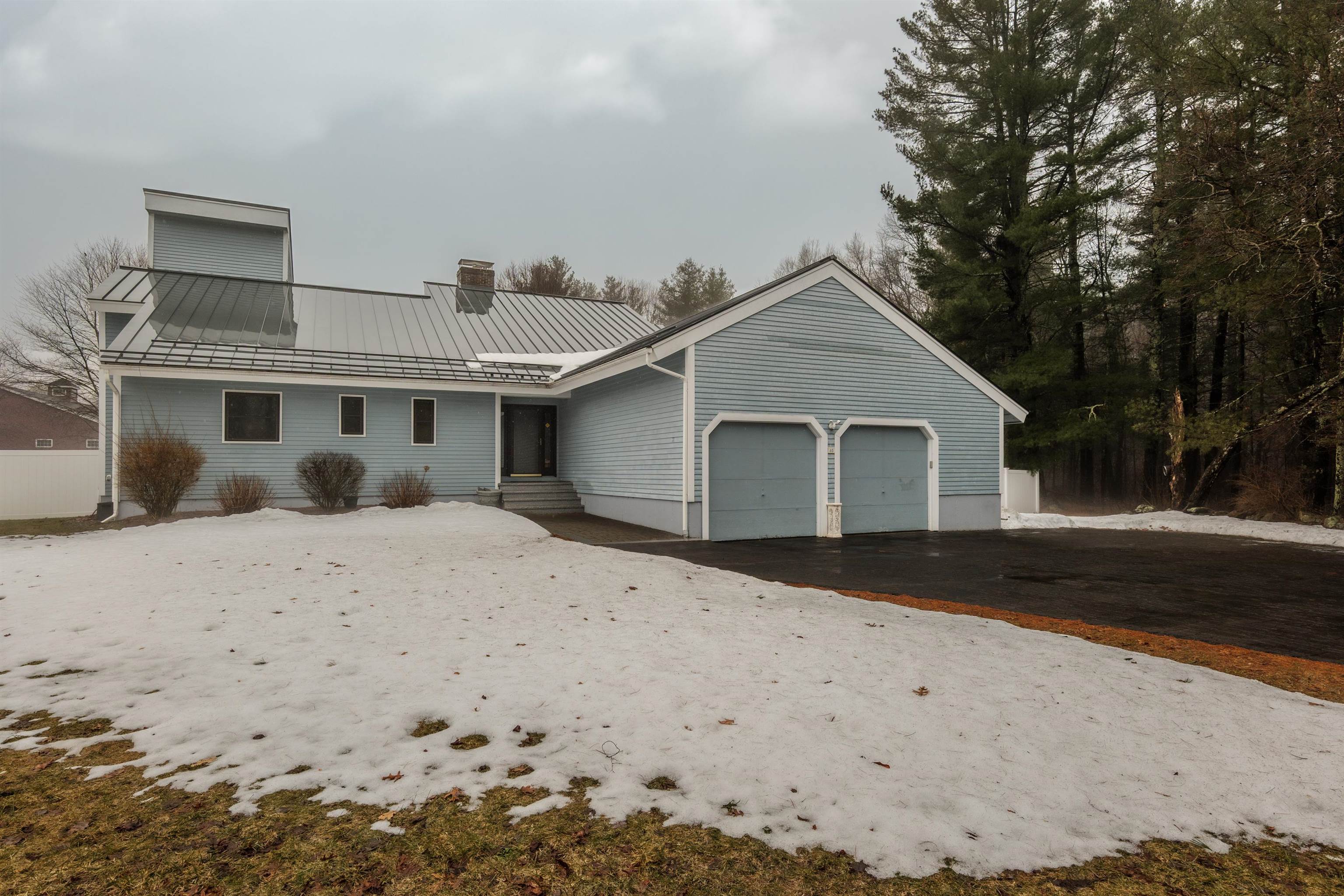 65 Pelham Road Salem, NH 03079 - Photo 34 of 44