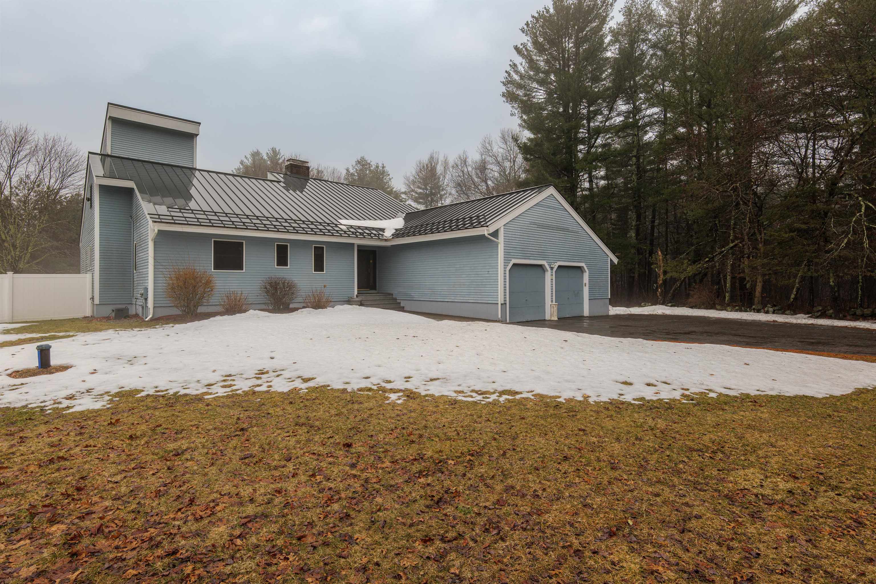 65 Pelham Road Salem, NH 03079 - Photo 36 of 44