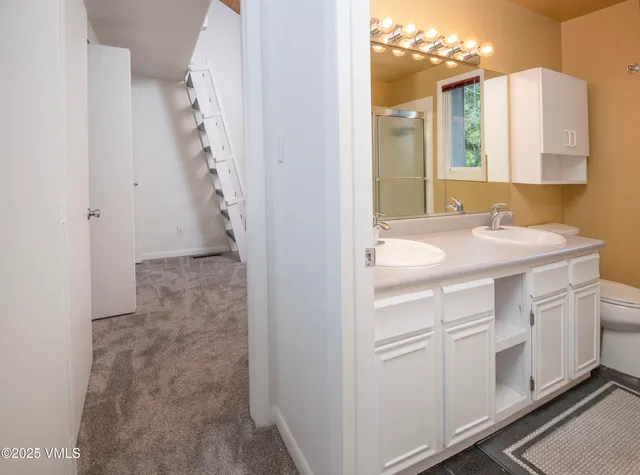 a view of entryway with stairs