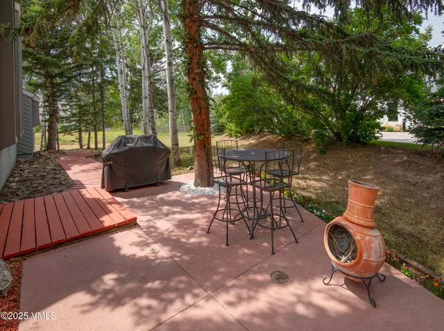 a view of a lake with houses