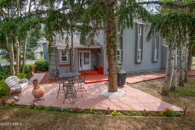 a view of outdoor space and a yard