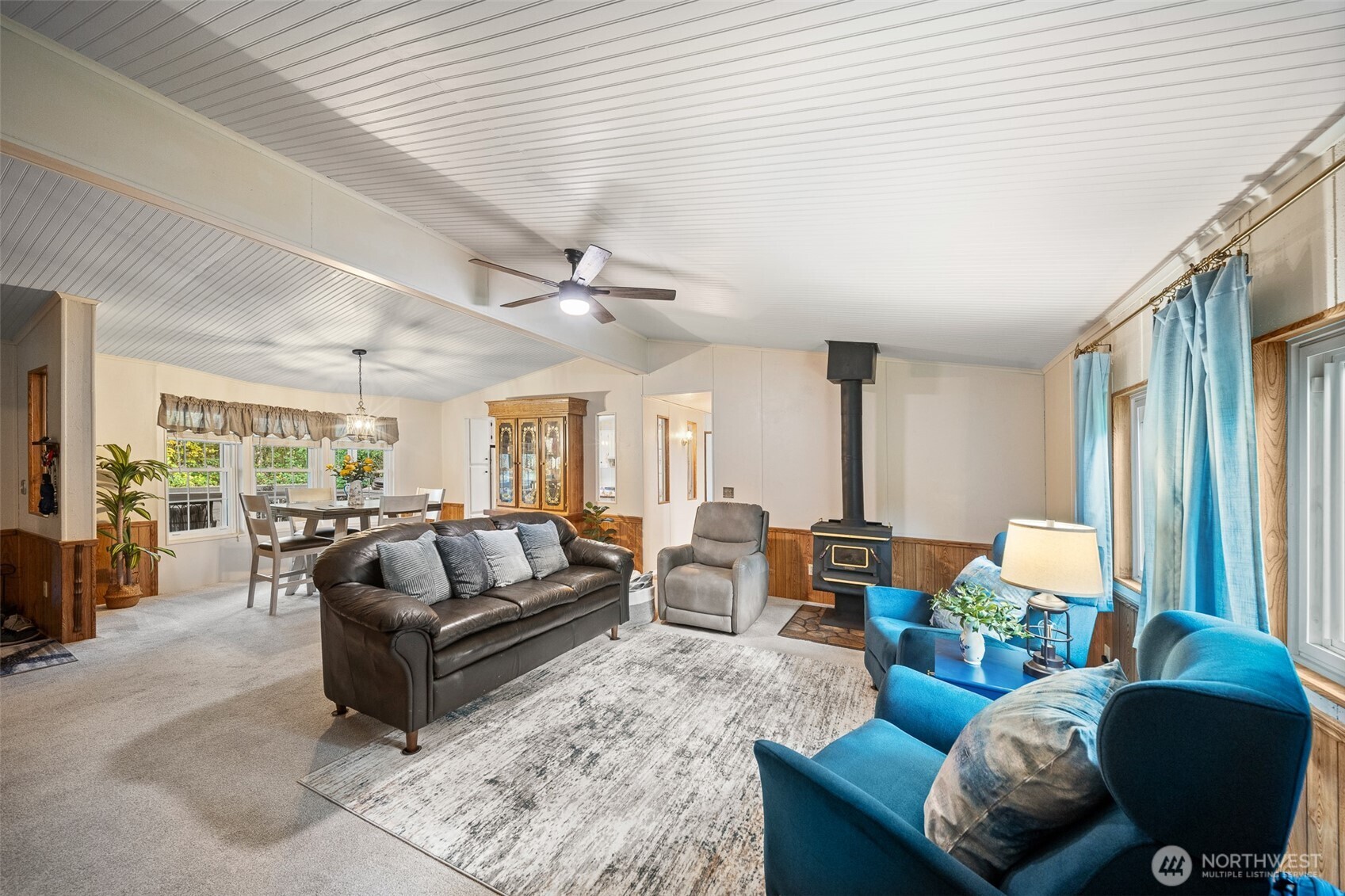 6605 Boston Harbor Road Northeast Olympia, WA 98506 - Photo 5 of 27